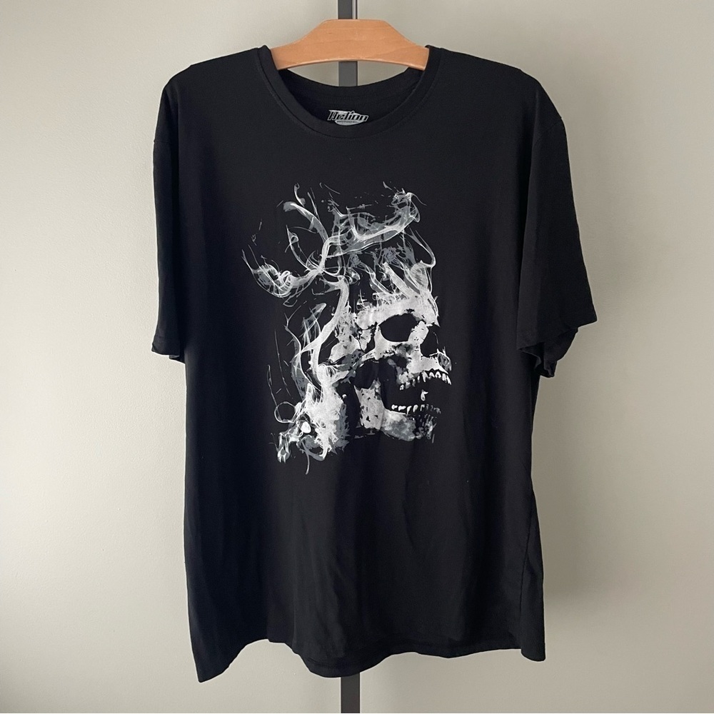 Action Apparel Smokey Skull Graphic Tshirt Tee Mens Size XL